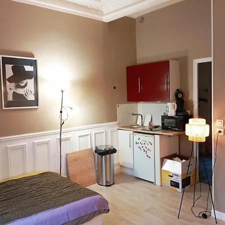 510 Hypercentre A Proximite Des Principaux Centres D'interets De La *