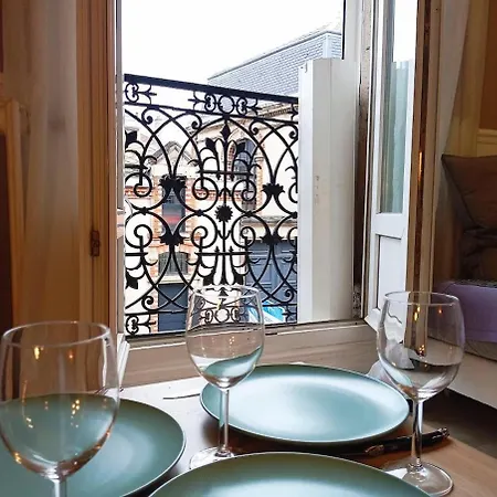 510 Hypercentre A Proximite Des Principaux Centres D'interets De La