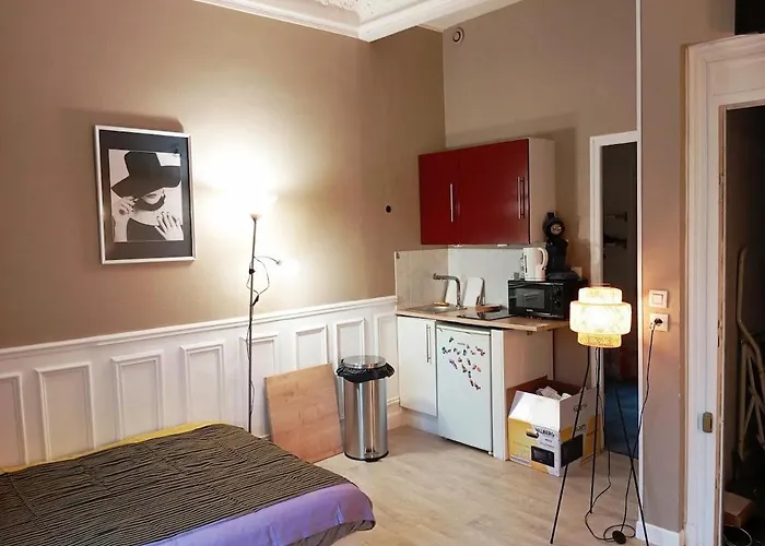 510 Hypercentre A Proximité Des Principaux Centres D'intérets De La *