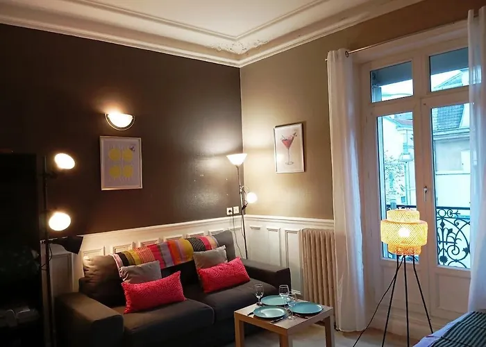 510 Hypercentre A Proximite Des Principaux Centres D'interets De La * Reims